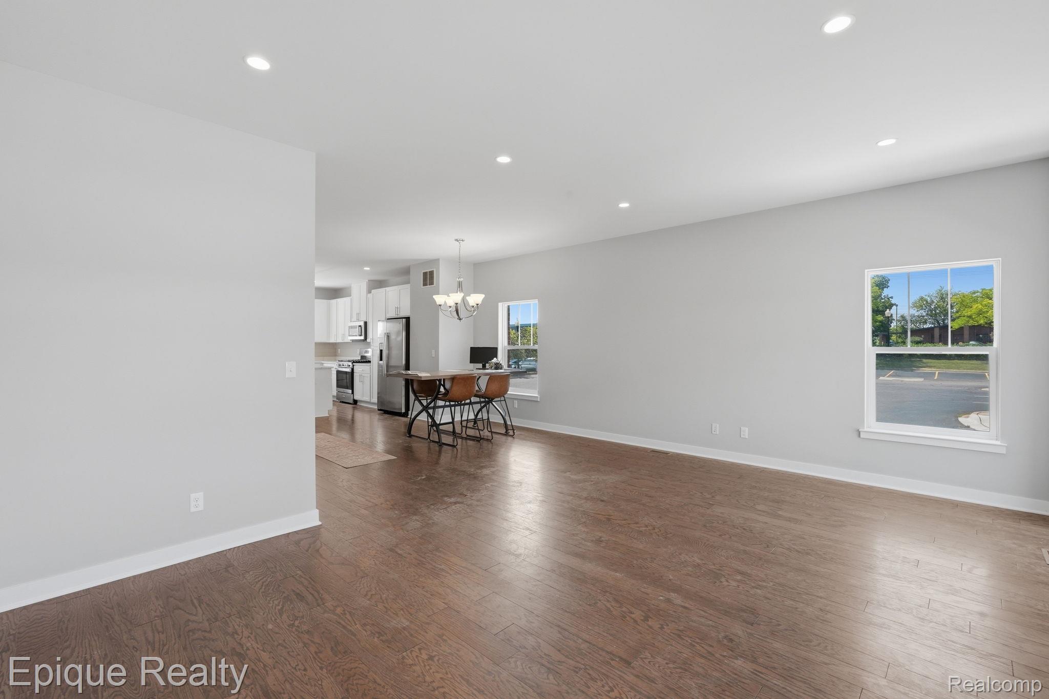 25565 Grandview Lane 33