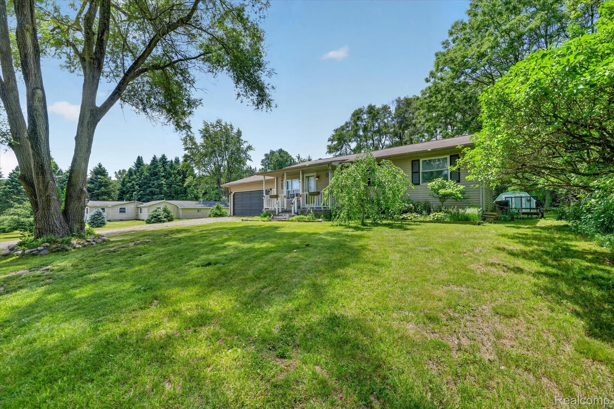 3837 Jones Road