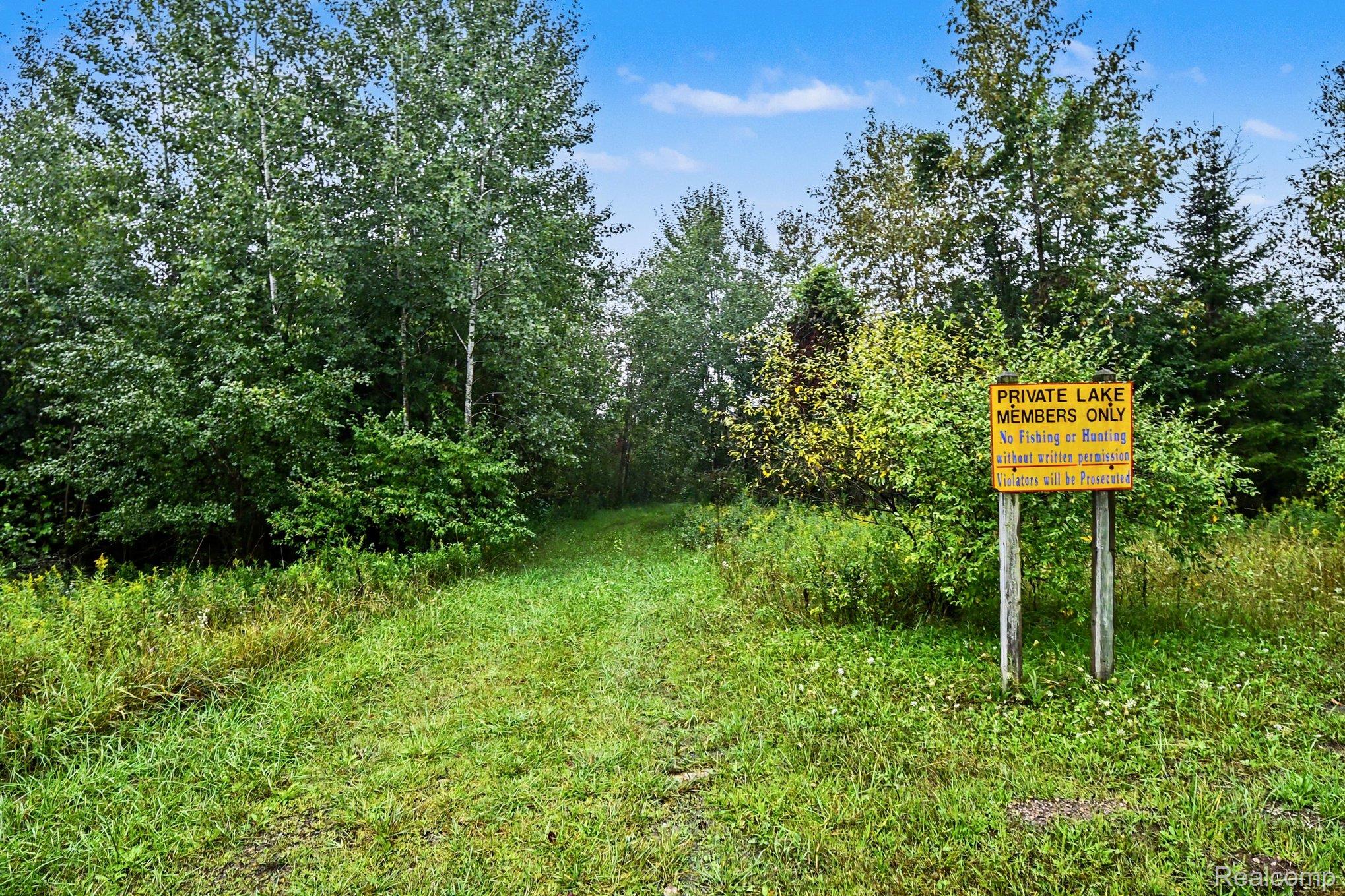 986 Rifle Lake Trail