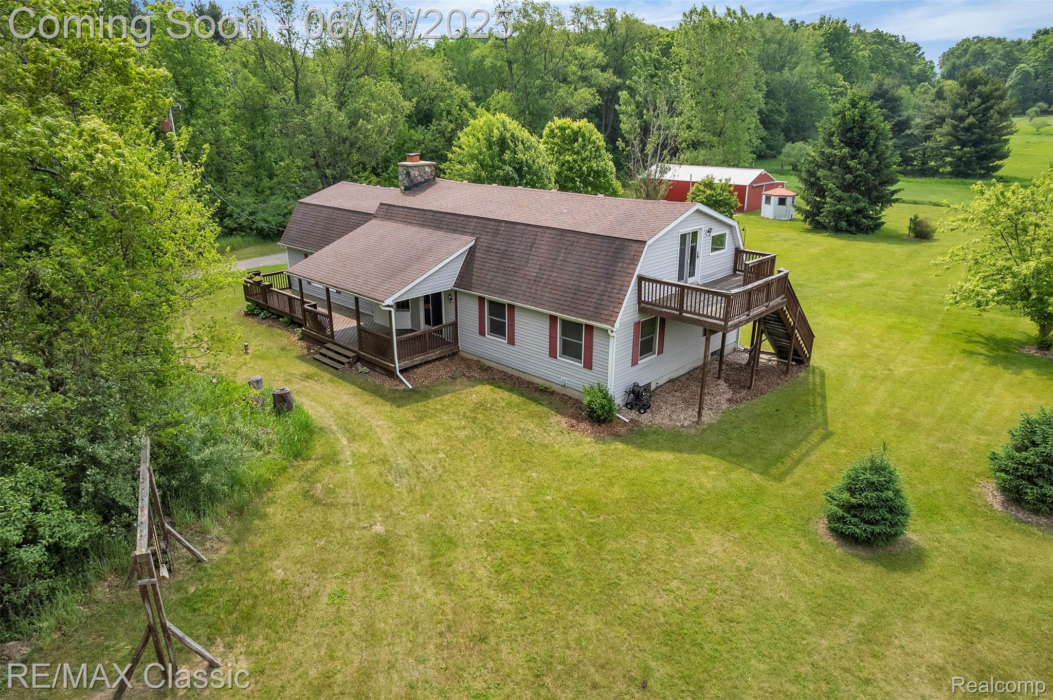 917 Middle Road