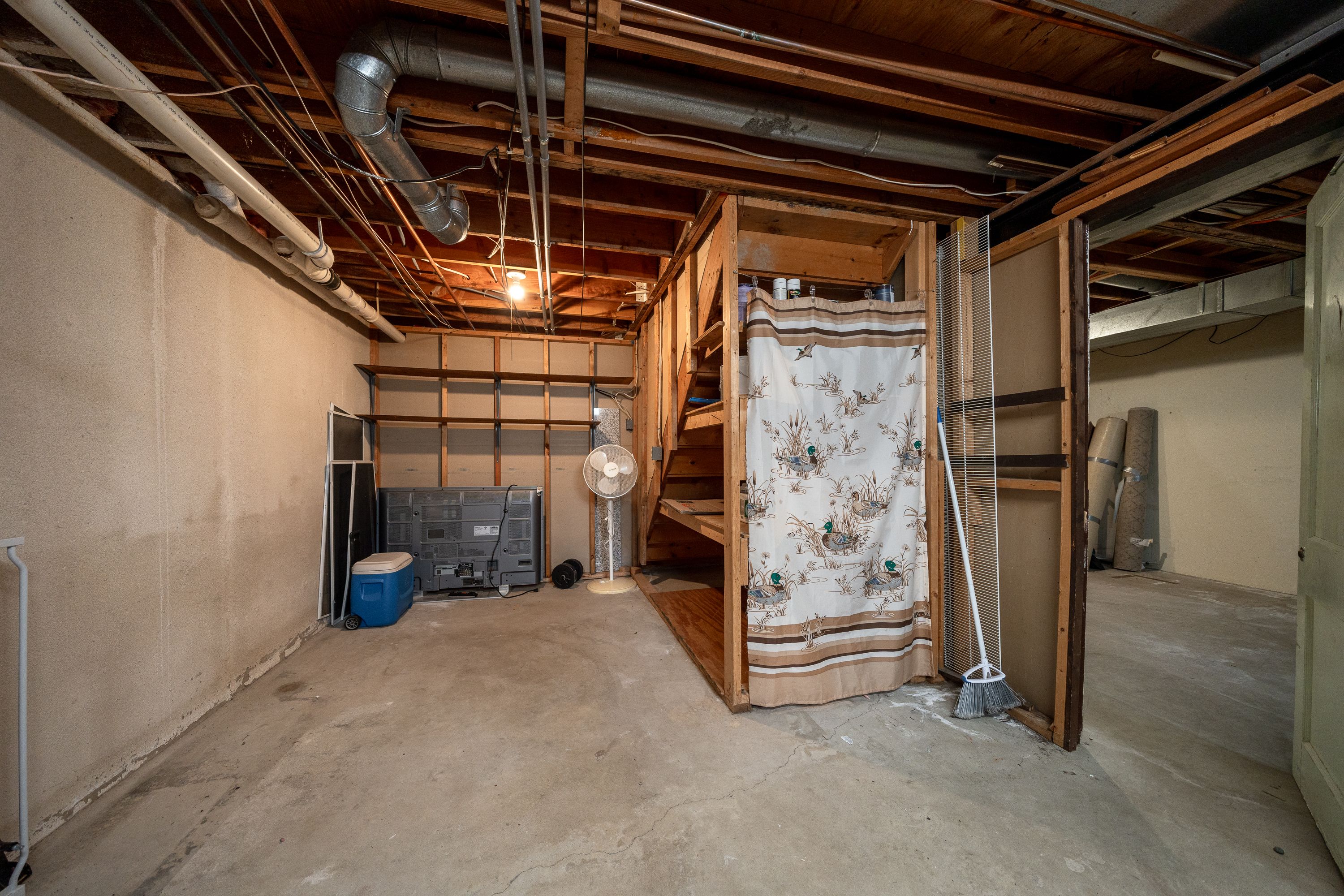 Macomb Township Macomb, Michigan 48044, United States, 4 Bedrooms Bedrooms, ,3 BathroomsBathrooms,Residential,Pending,116478