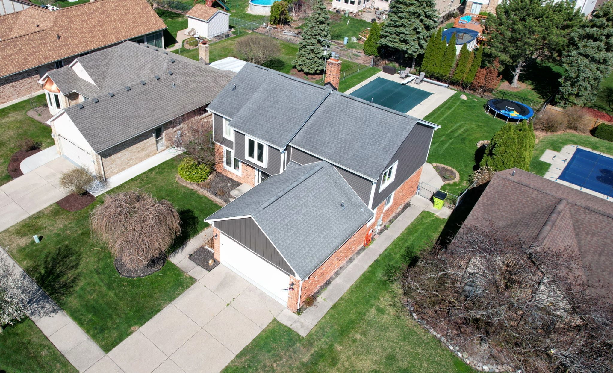 Macomb Township Macomb, Michigan 48044, United States, 4 Bedrooms Bedrooms, ,3 BathroomsBathrooms,Residential,Pending,116478