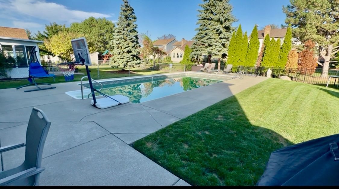 Macomb Township Macomb, Michigan 48044, United States, 4 Bedrooms Bedrooms, ,3 BathroomsBathrooms,Residential,Pending,116478