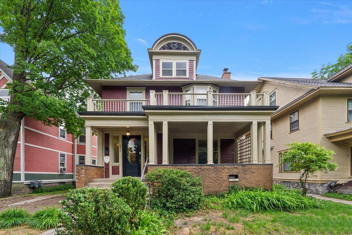 430 Paris Avenue SE