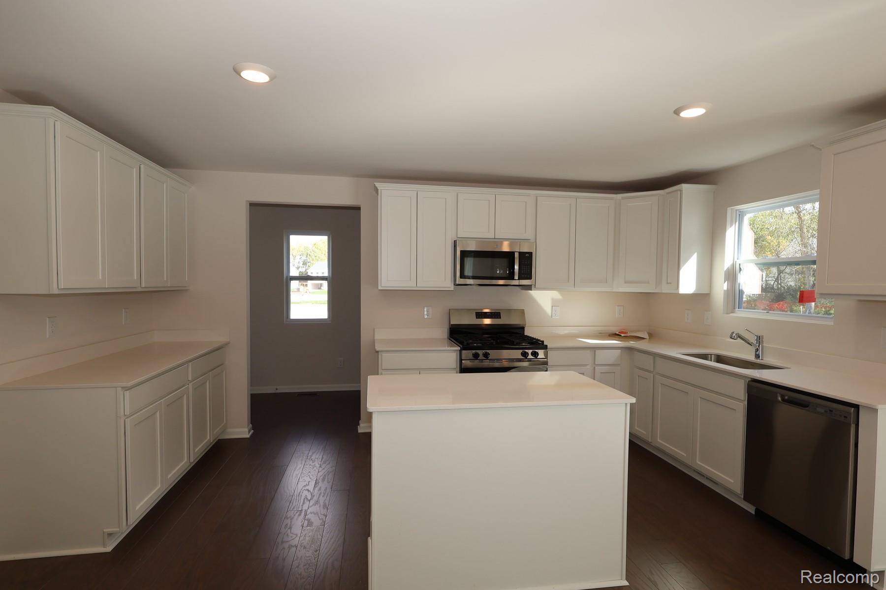 4246 Cedar Lane