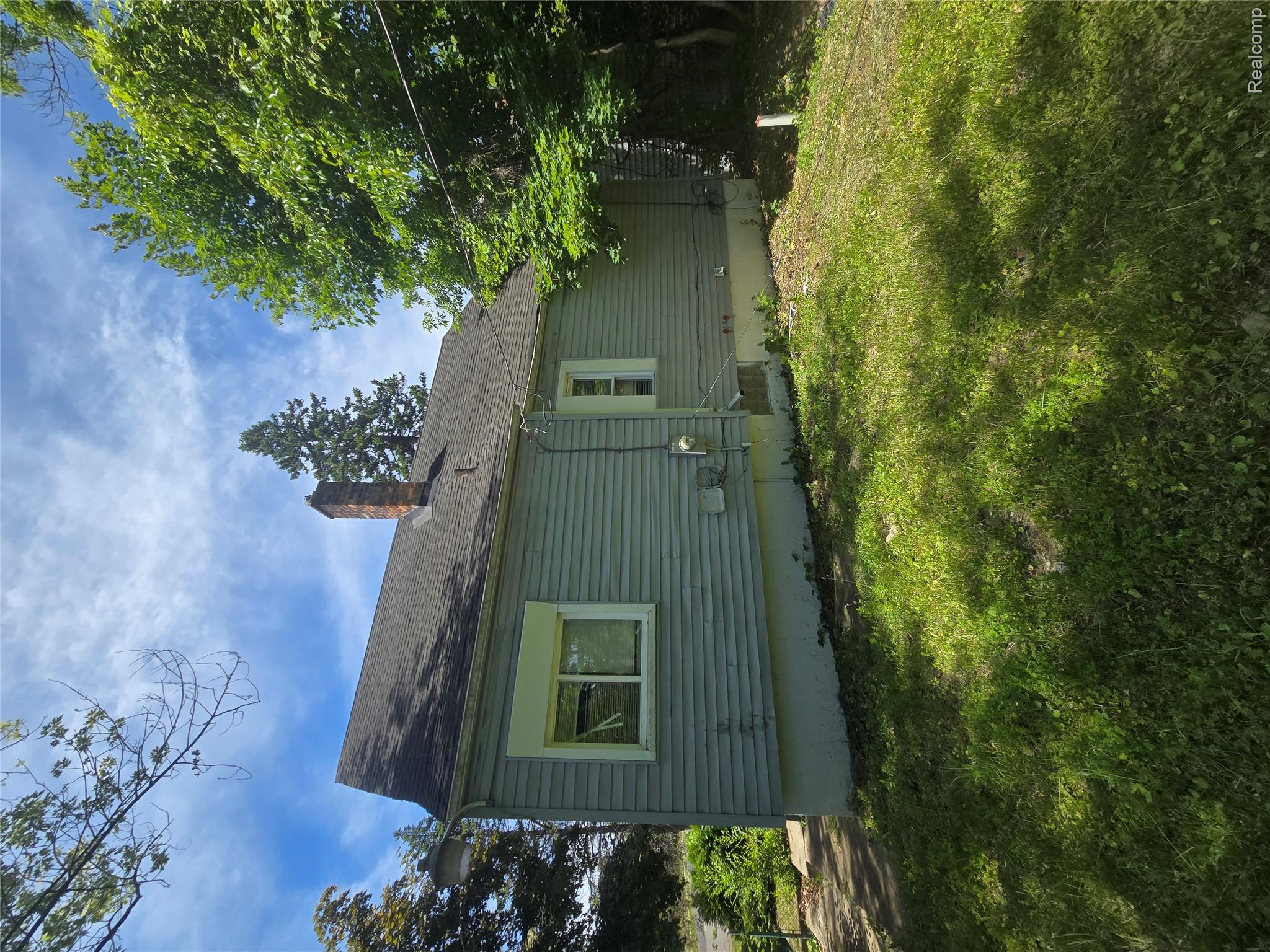 20200 Lindsay Street