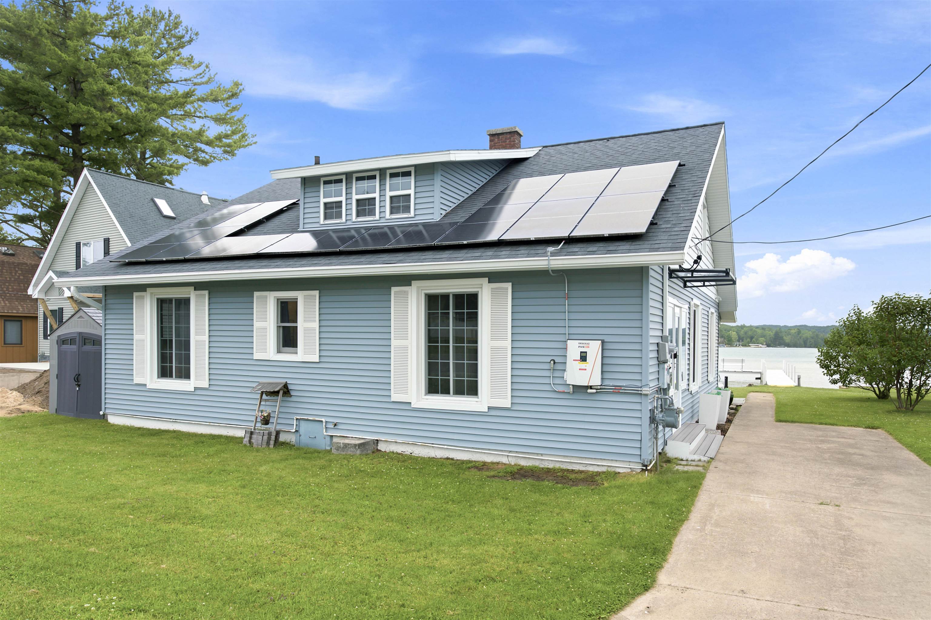 7636 Crystal Beach