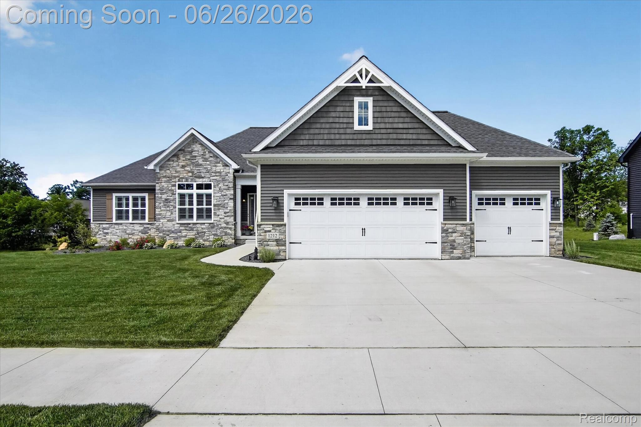 1212 Candlelight Court