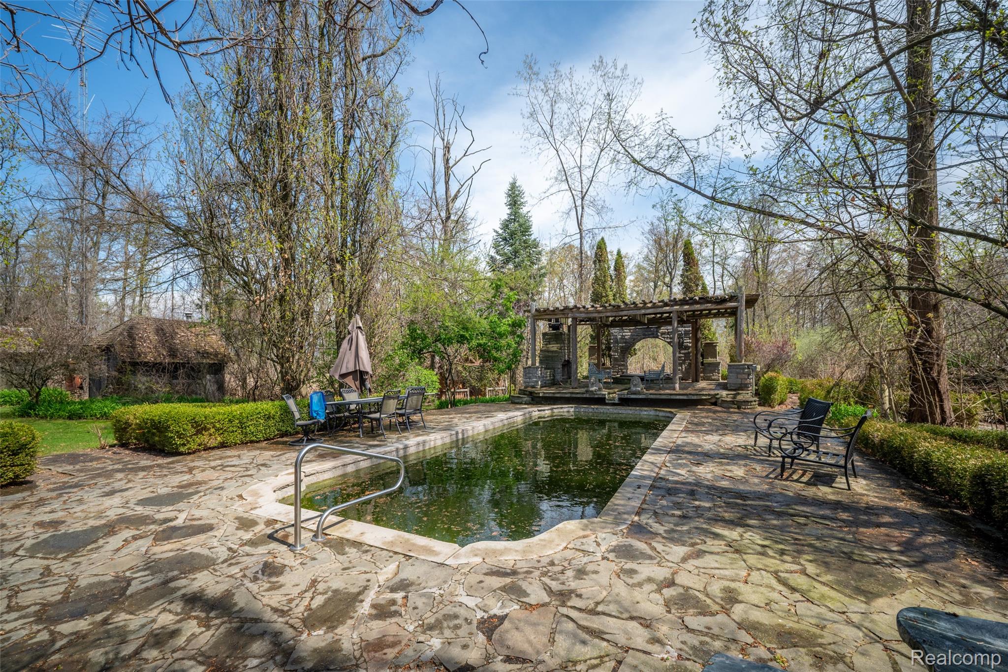 3625 Maple Grove Road