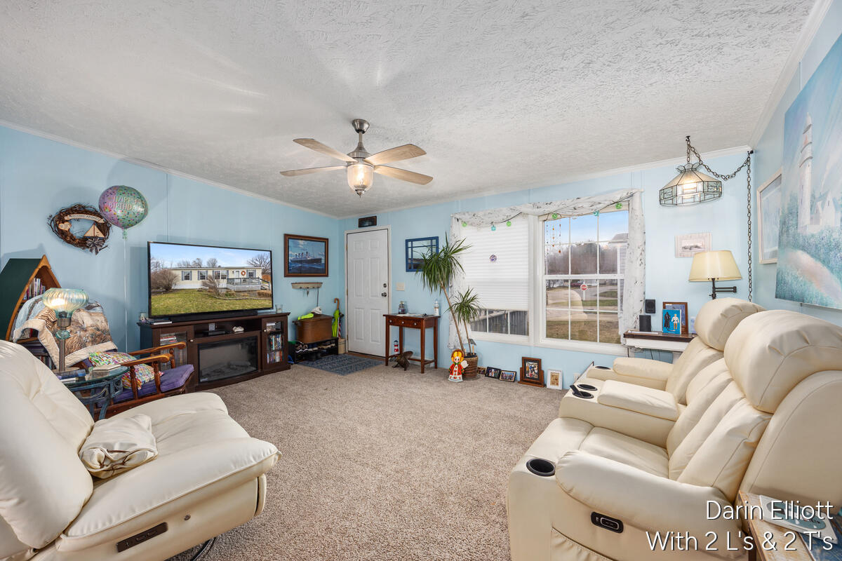 280 W Scarlet Oak Drive