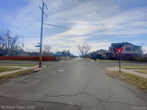 Tiny photo for 15001 Freeland Street, Detroit City, MI 48227 (MLS # 20261004088)