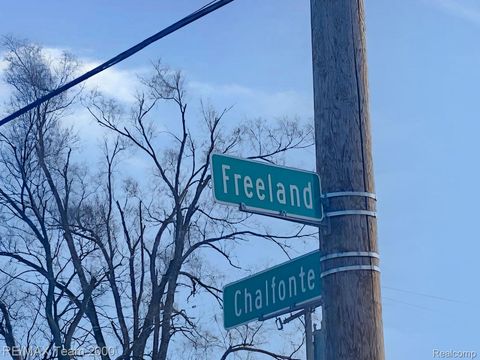 Tiny photo for 15001 Freeland Street, Detroit City, MI 48227 (MLS # 20261004088)