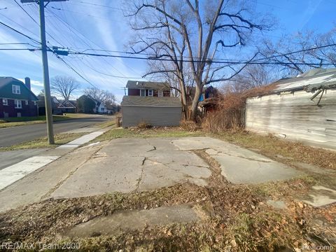 Tiny photo for 15001 Freeland Street, Detroit City, MI 48227 (MLS # 20261004088)