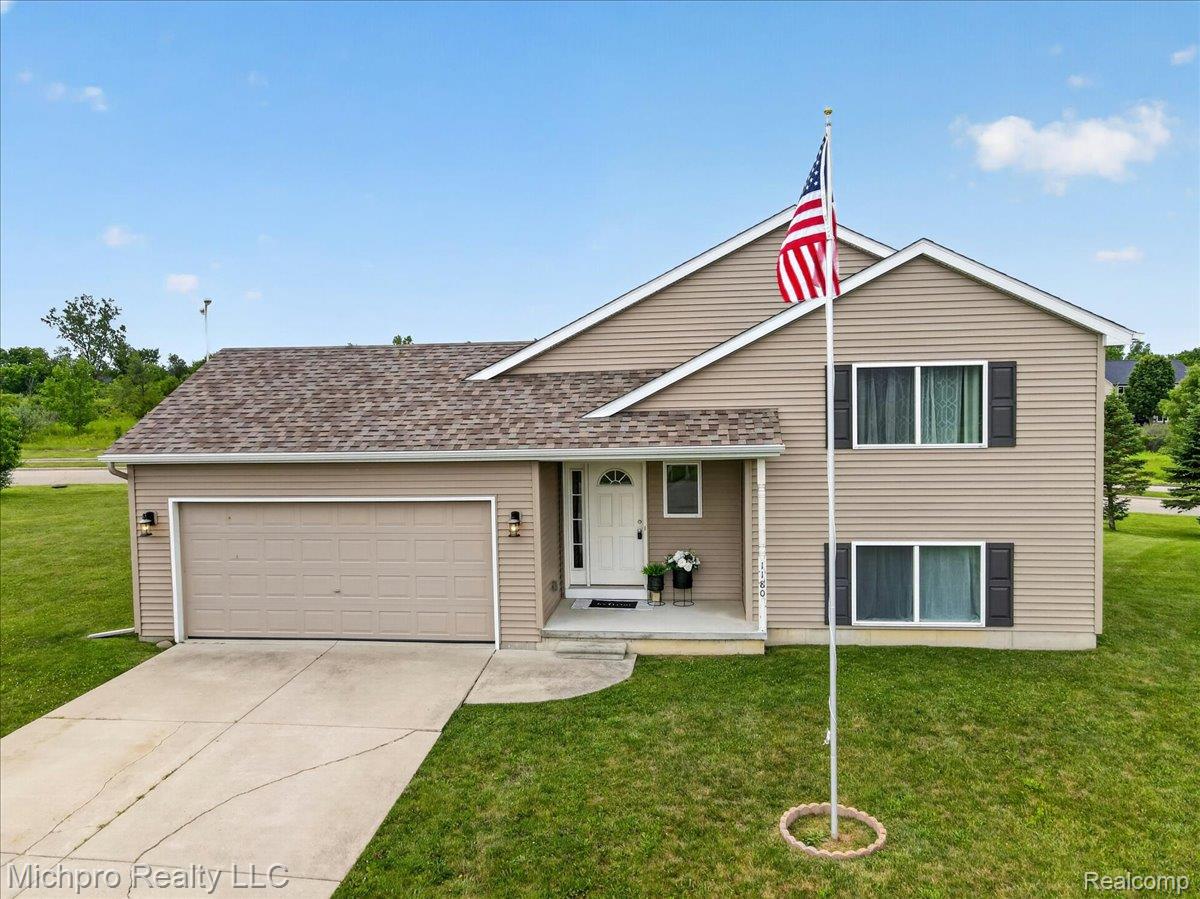 1180 Cimmaron Court