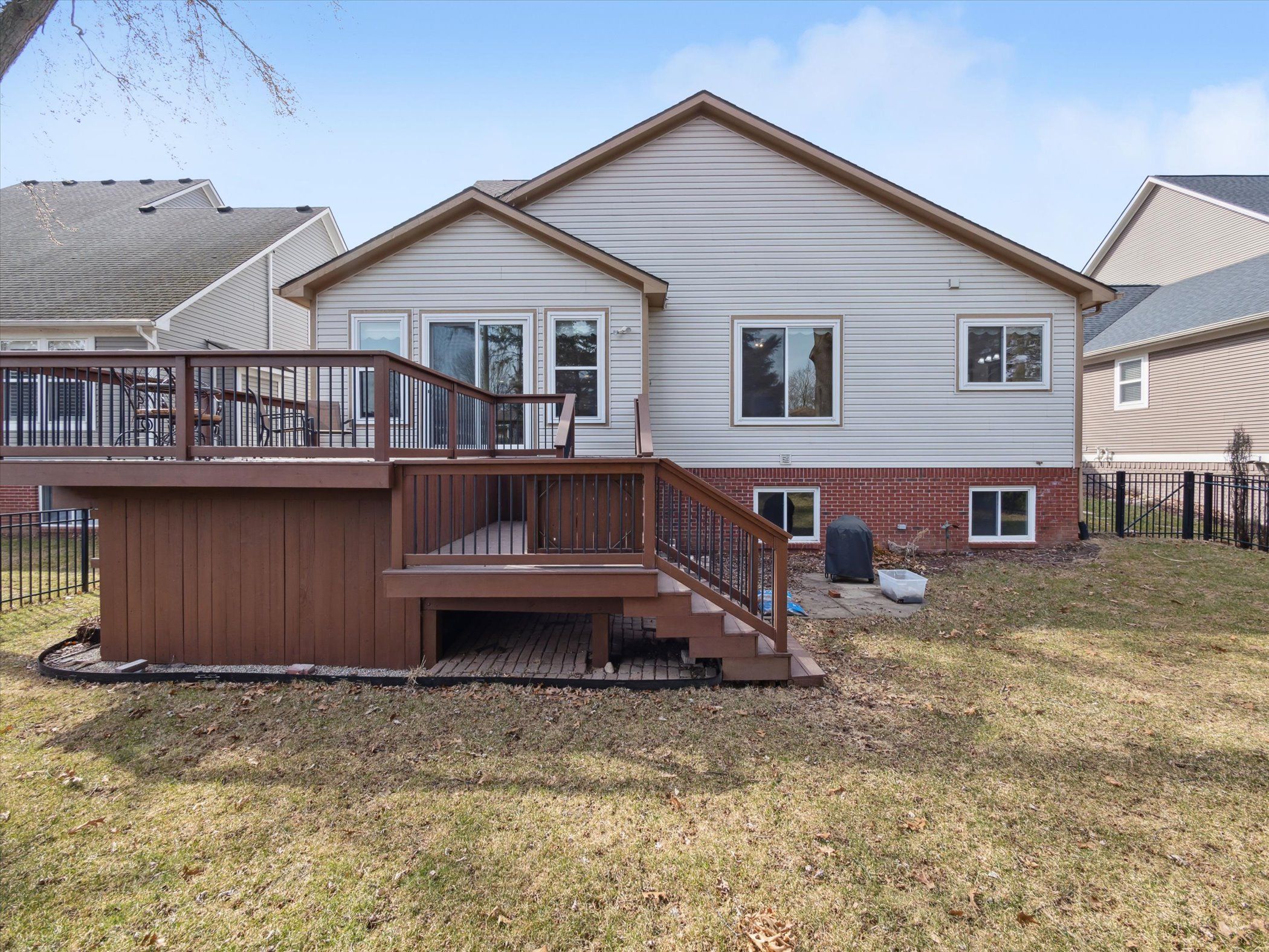 392 STONE WOOD Court