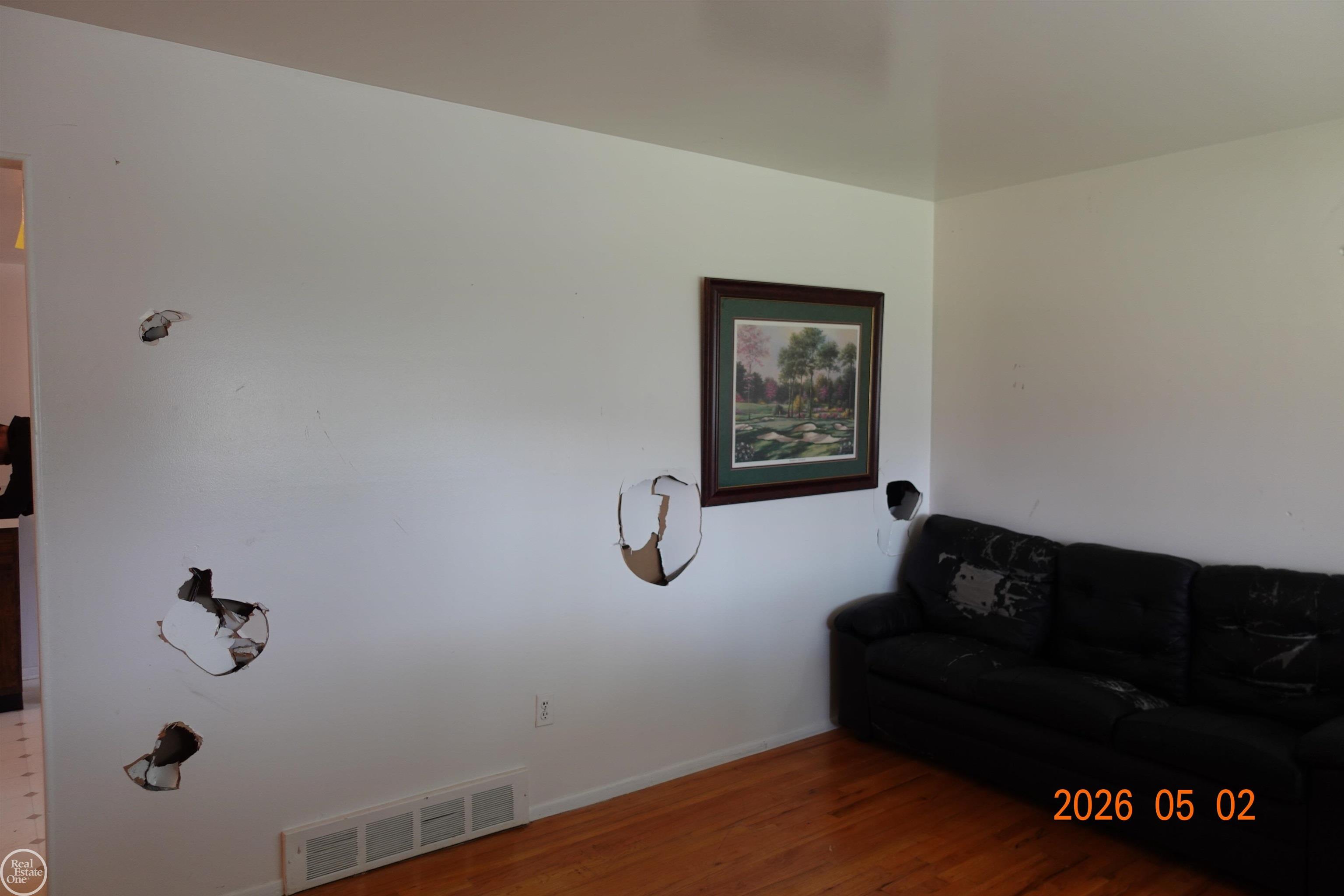 40252 HAMILTON Drive