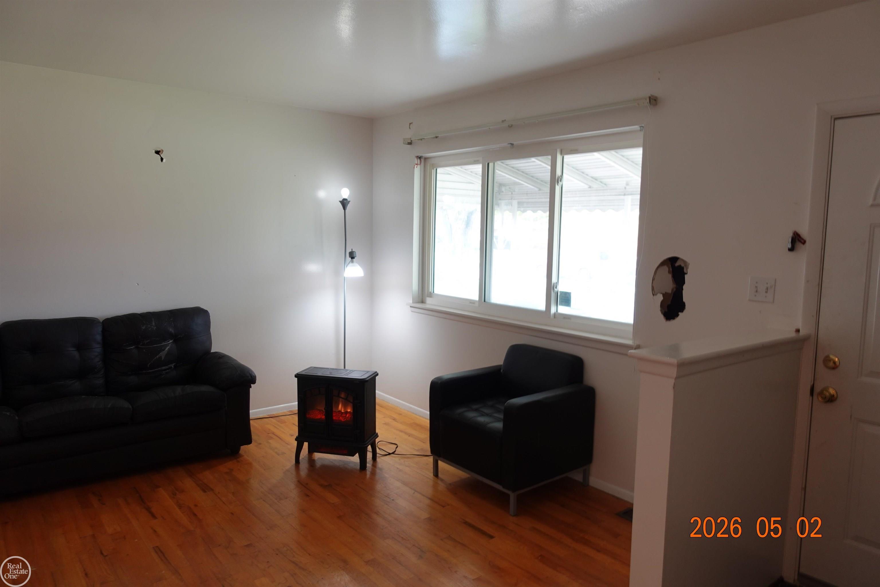 40252 HAMILTON Drive