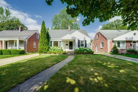 3015 N WILSON Avenue Royal Oak City Oakland MI 48073