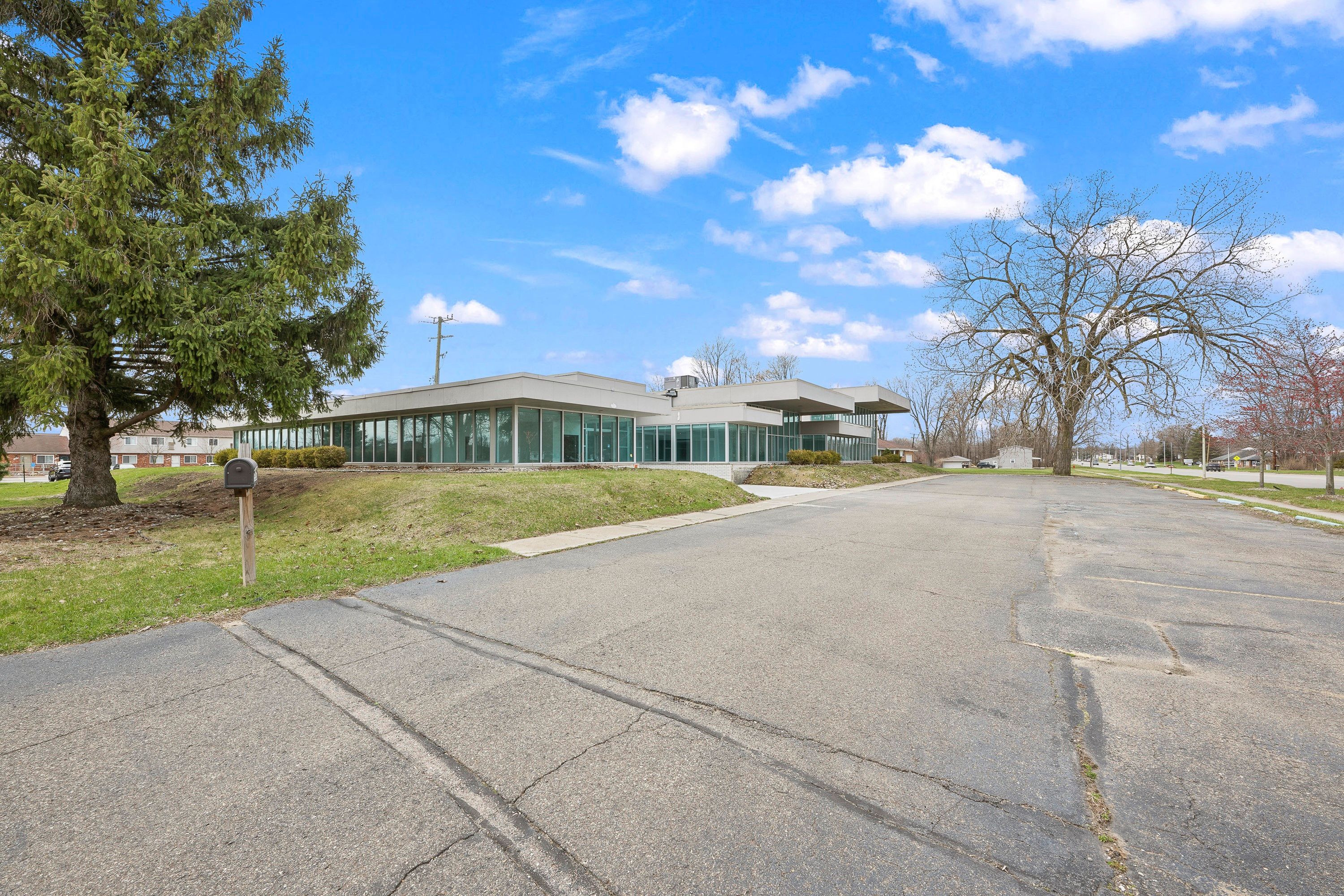 25185 GODDARD Road
