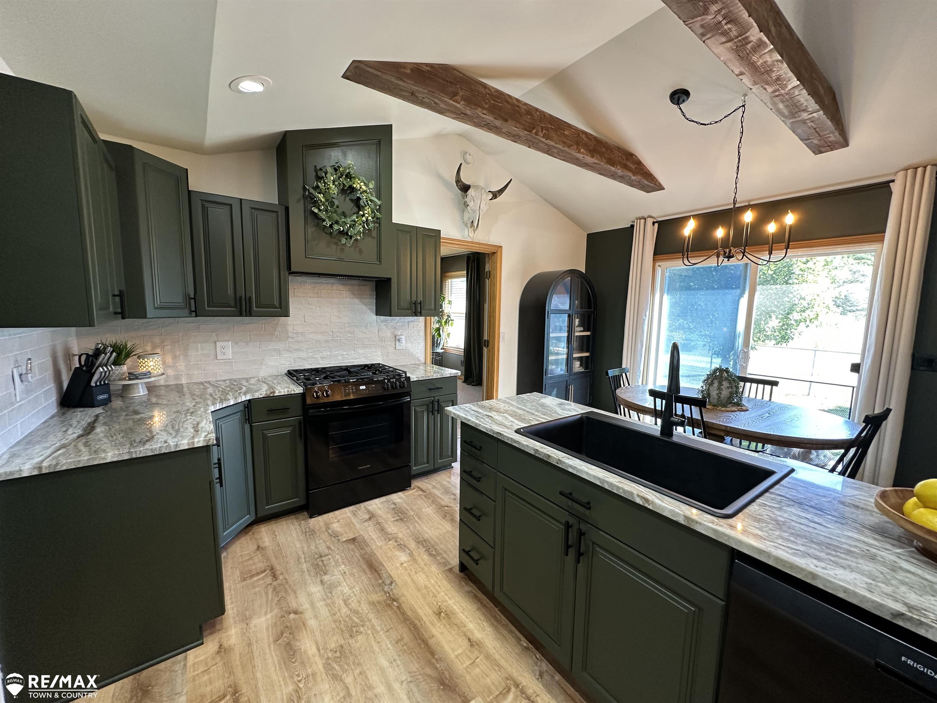 908 Pheasant Run