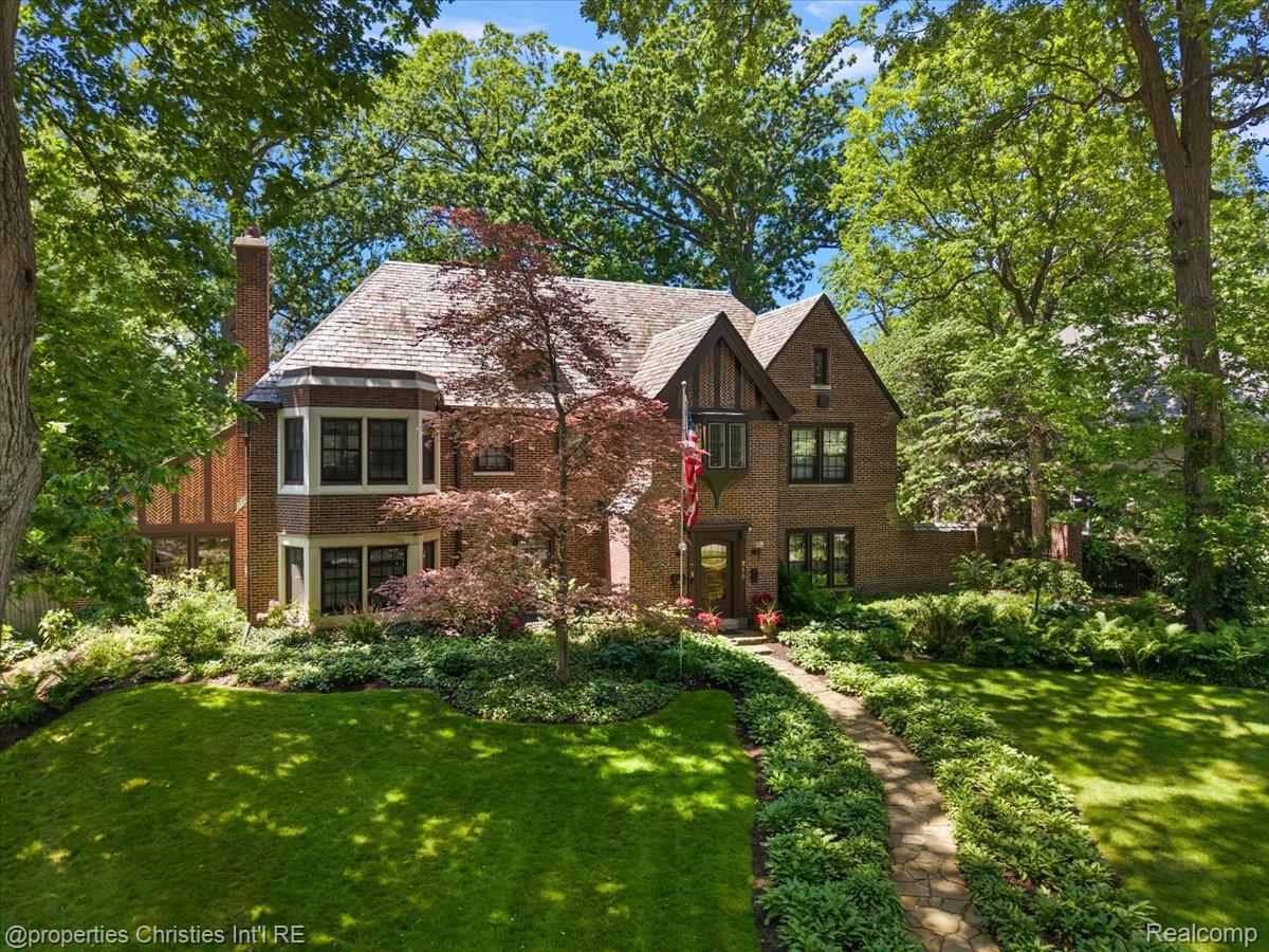 316 Hendrie Boulevard