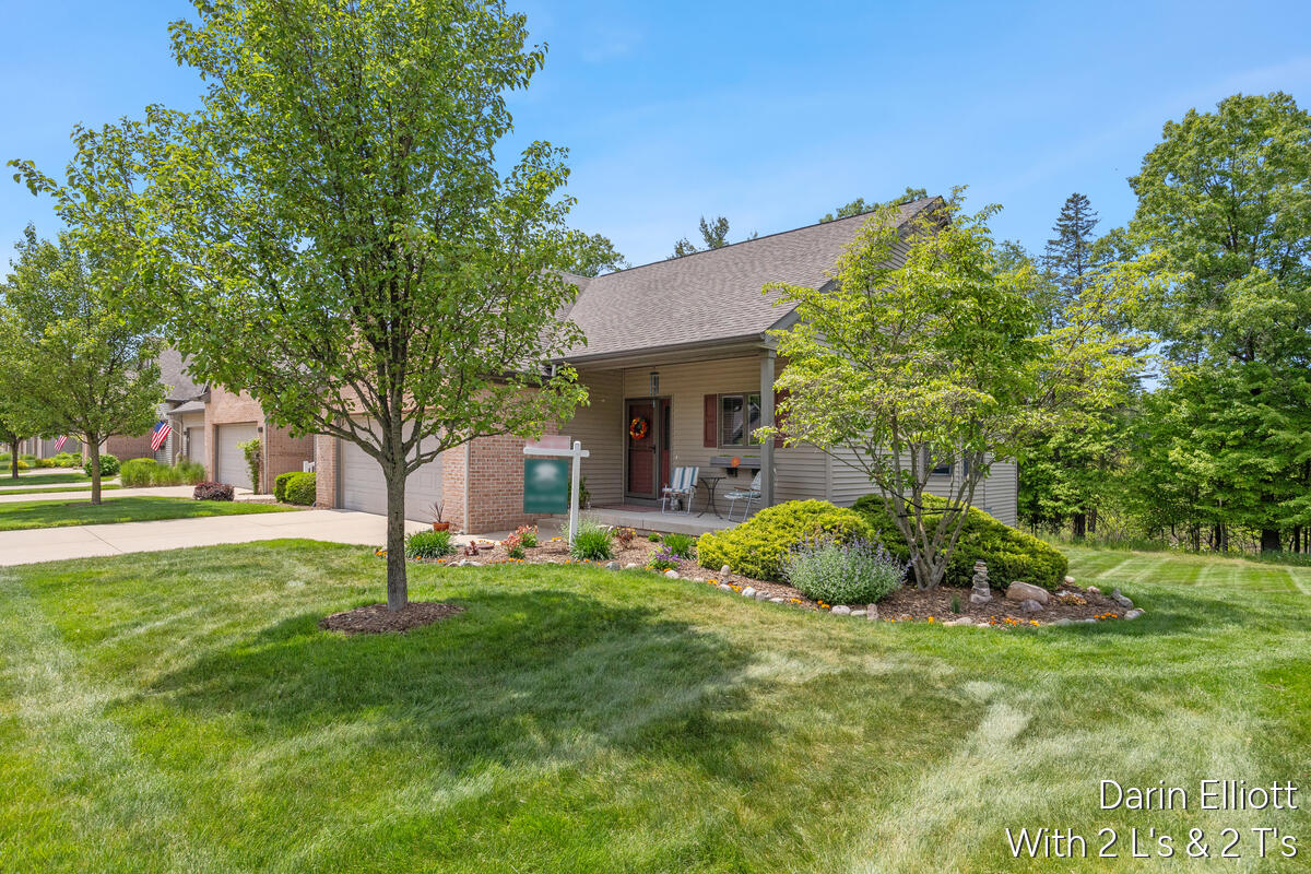 1015 Grosvenor Drive Unit 4