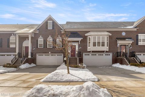 954 Sandalwood Drive Troy City MI 48085