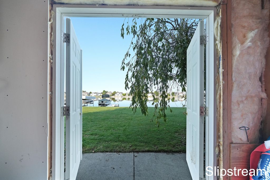 listing image 50