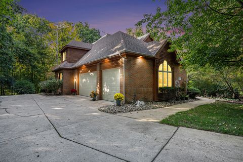 9411 Fair Oaks Drive Goodrich Village MI 48438