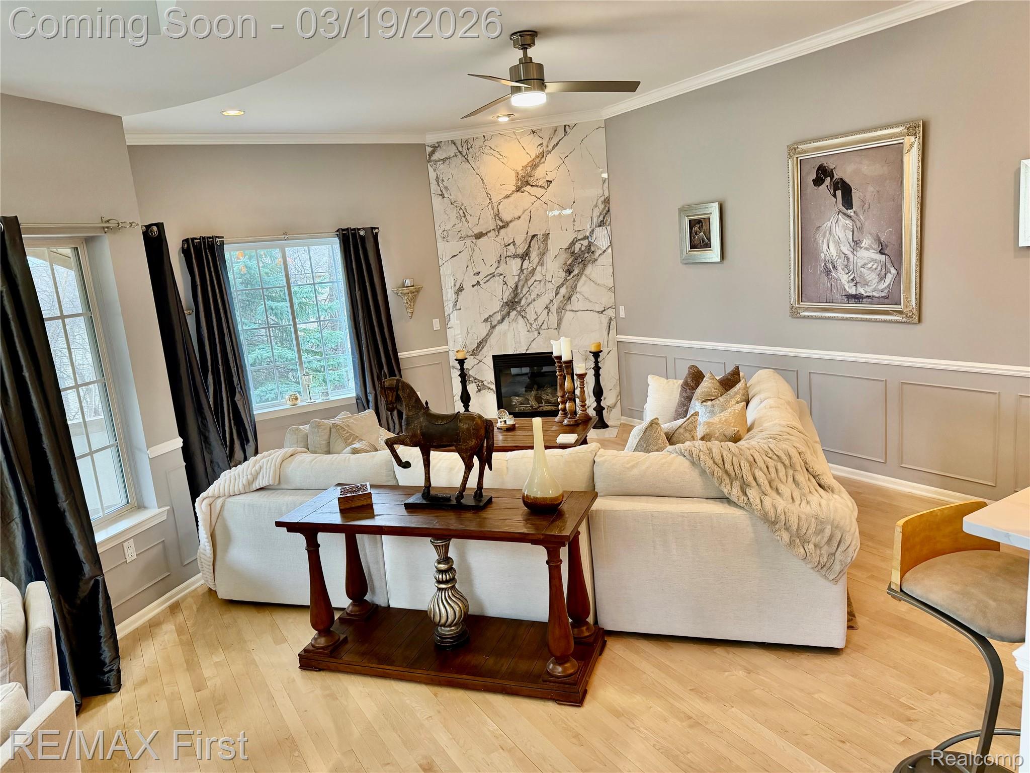 5998 Bella Vista Drive