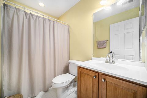 Tiny photo for 633 Fieldstone Circle W #63, Chelsea City, MI 48118 (MLS # 81026005982)