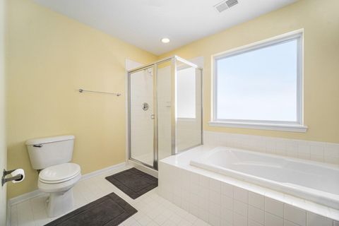 Tiny photo for 633 Fieldstone Circle W #63, Chelsea City, MI 48118 (MLS # 81026005982)