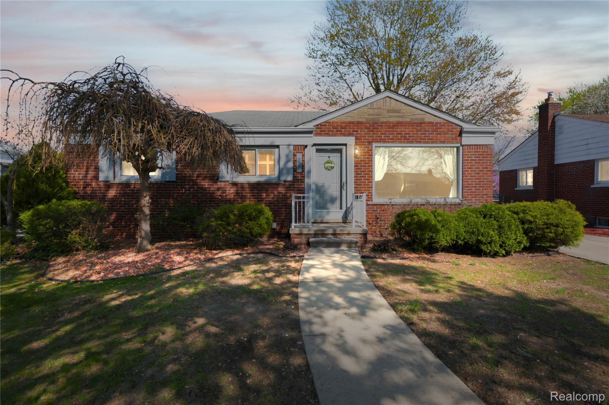 2669 Longmeadow Drive