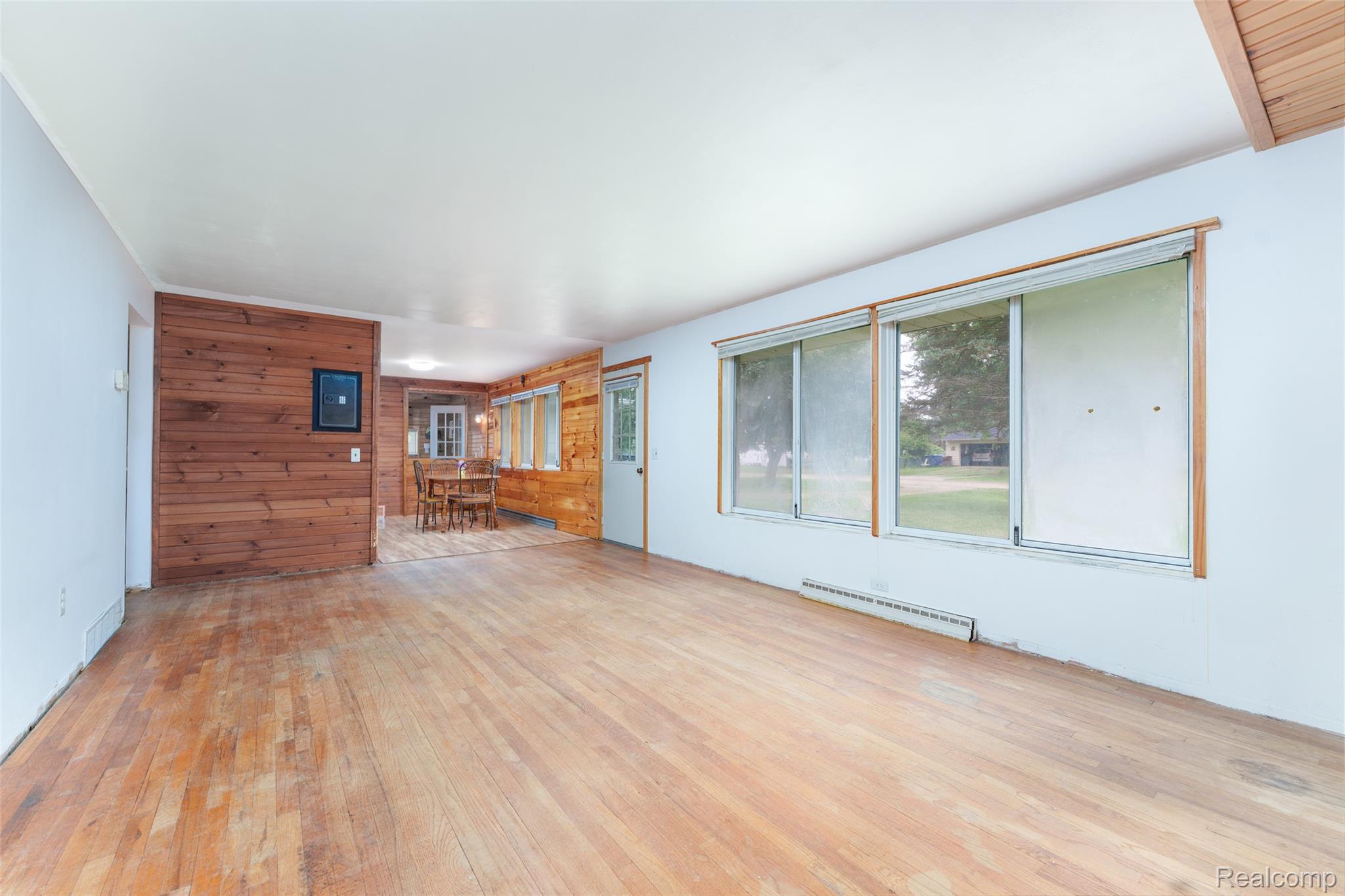 8020 Fairfield Road