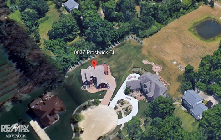 9037 Prestwick Court