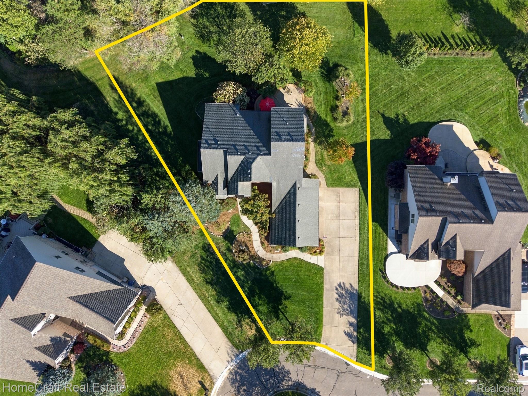 2579 Shagbark Court