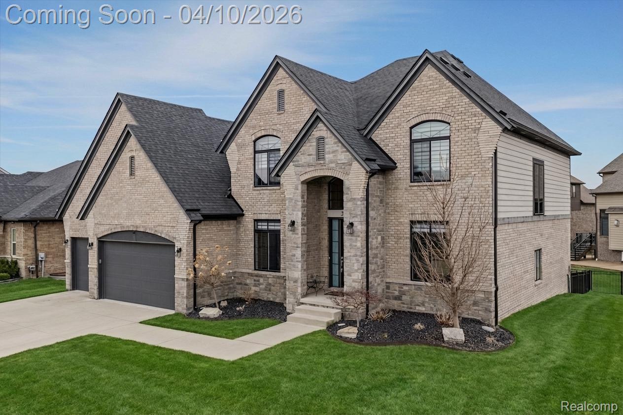 21924 E Majestic Drive