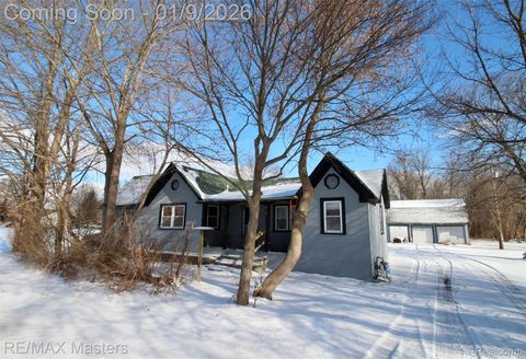 20501 Middlebelt Road Romulus City MI 48174