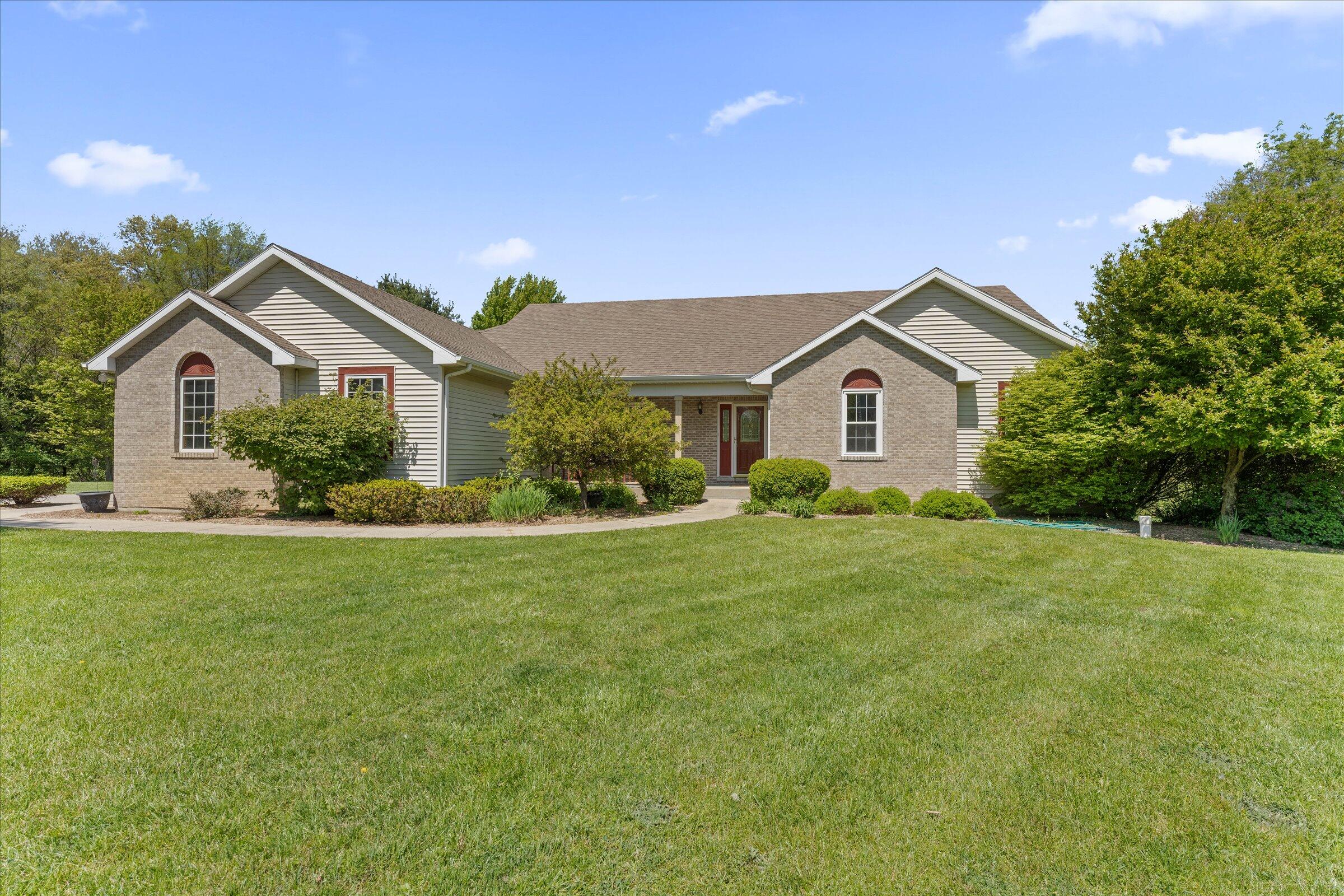 27100 Deerfield Lane