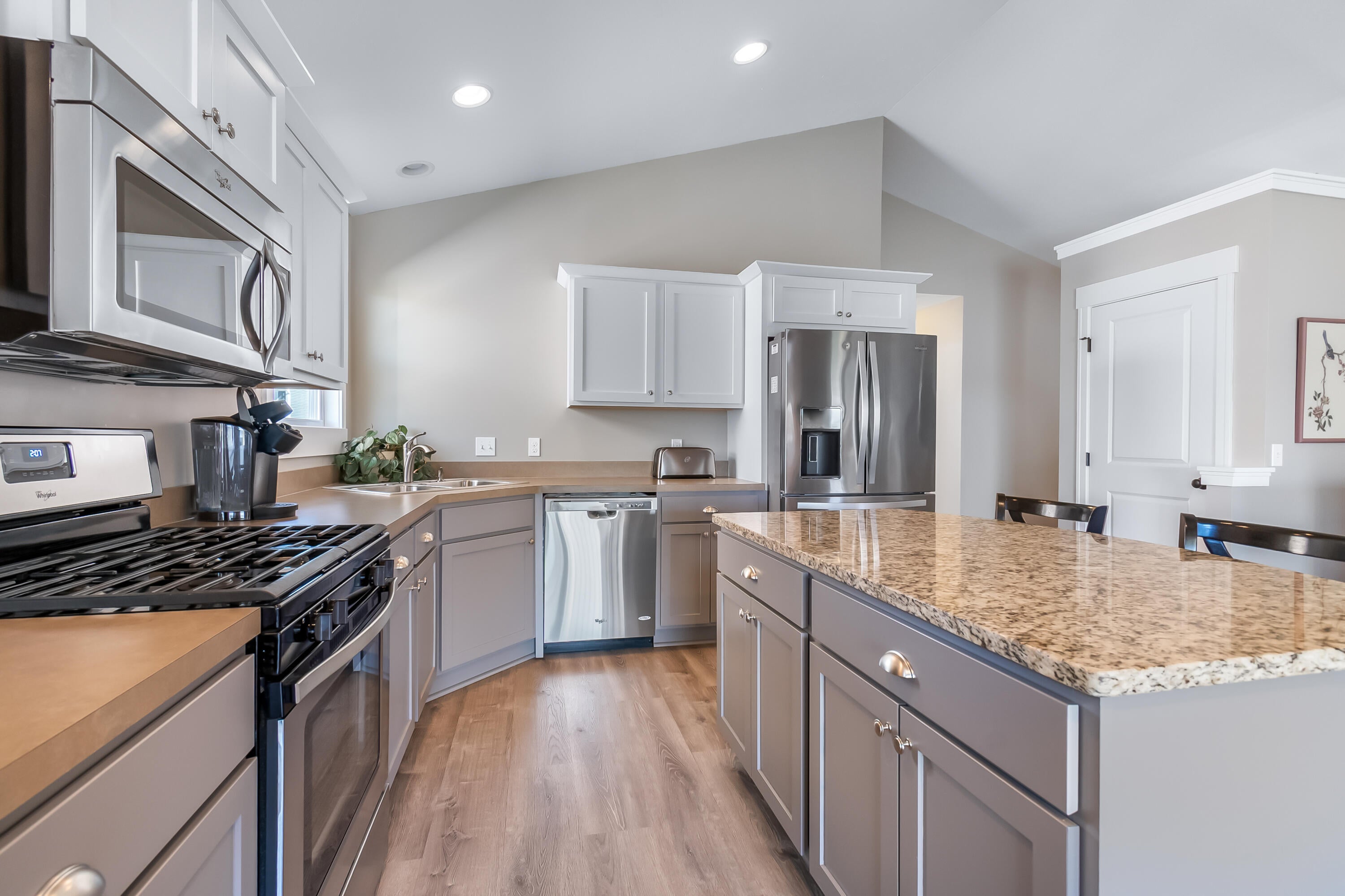7503 Traditional Court