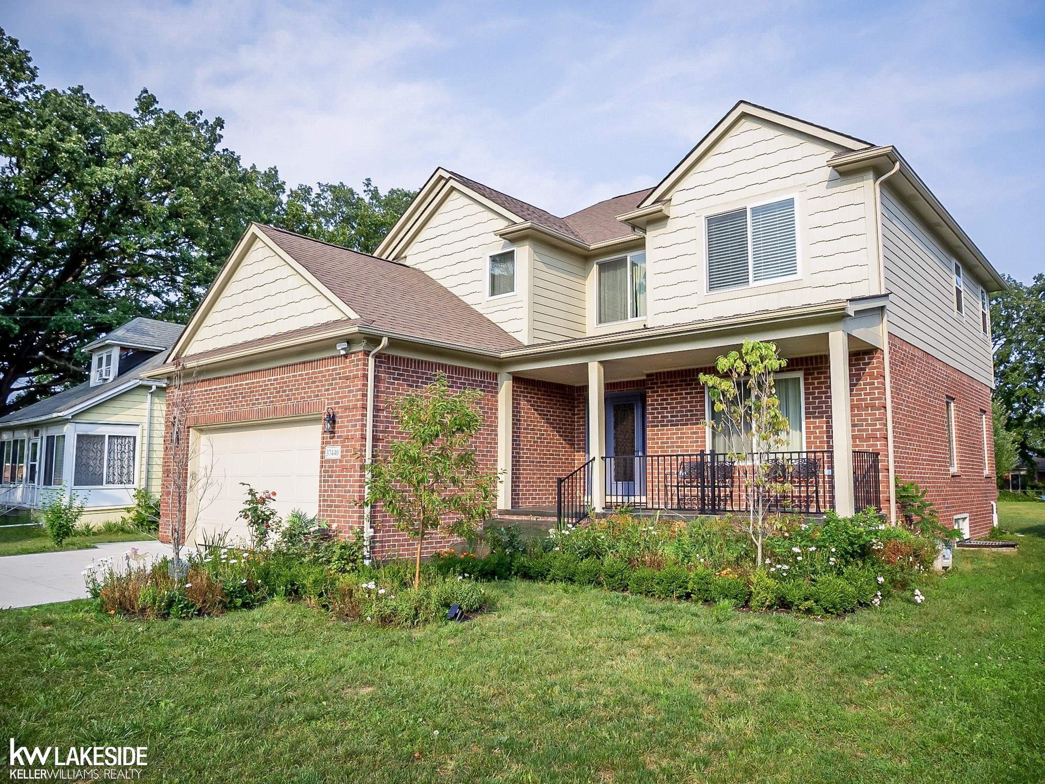 37440 Curwood Street