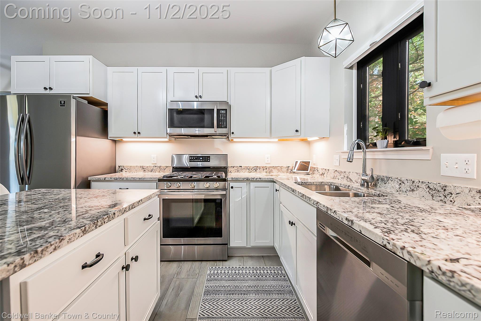 1293 Brighton Lake Road