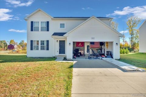 1031 Kemperwood Court Howell City MI 48843