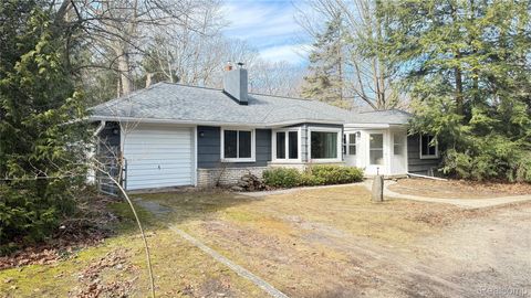 5081 24th Avenue Fort Gratiot Charter Township MI 48059