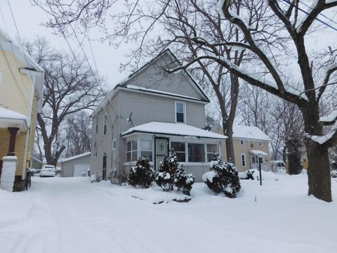 Tiny photo for 617 Dwight Avenue, Kalamazoo City, MI 49048 (MLS # 64026003327)