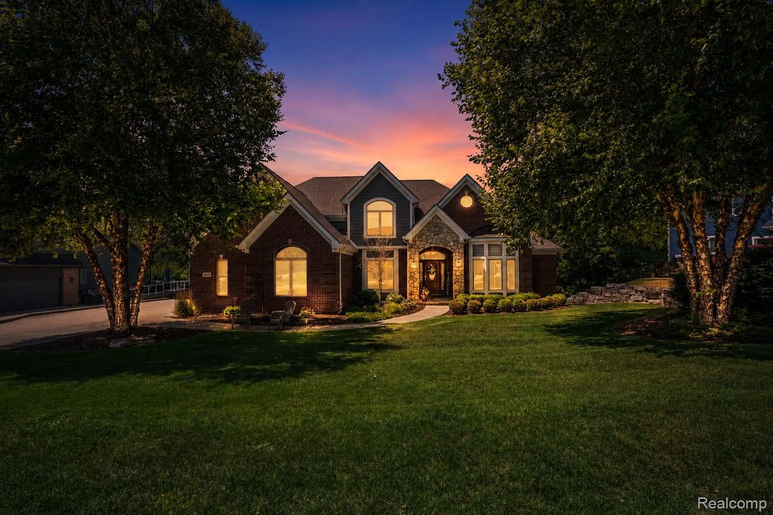 888 Suchava Drive