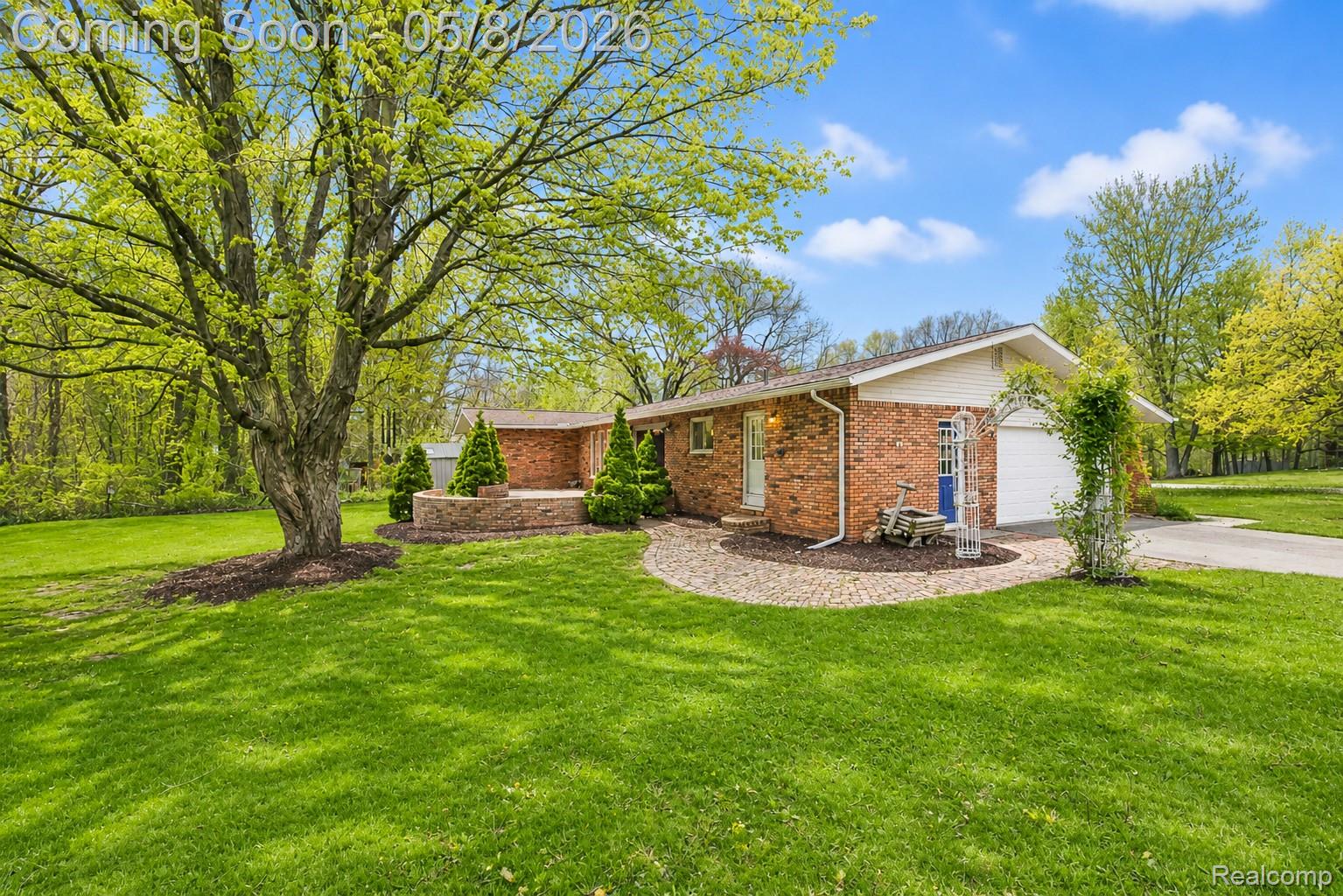 7584 Brookview Court