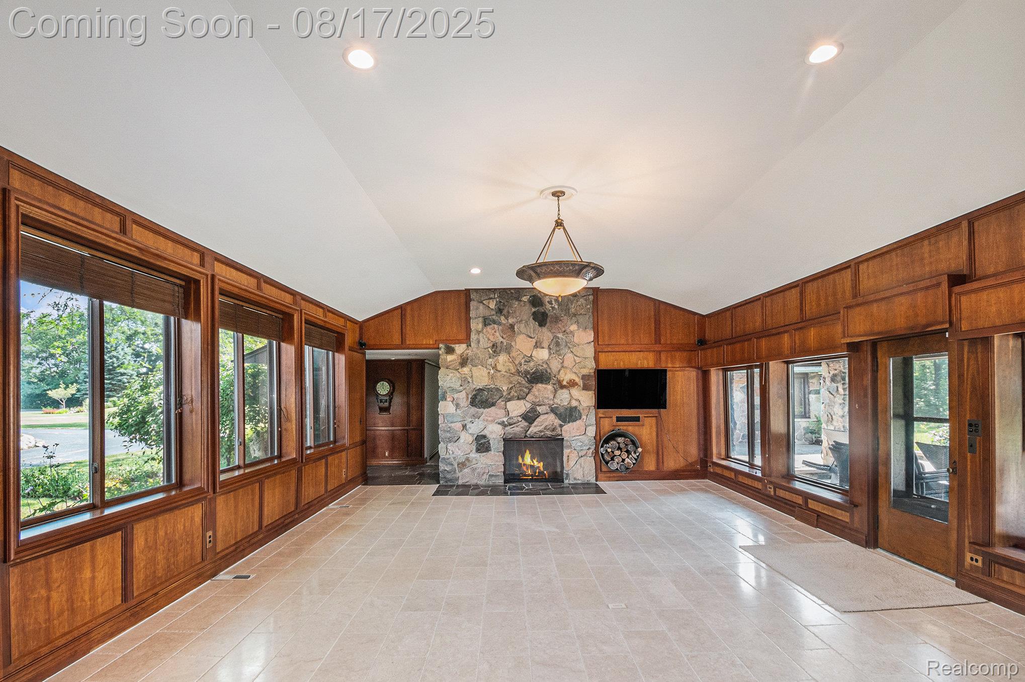 2250 E Dryden Road