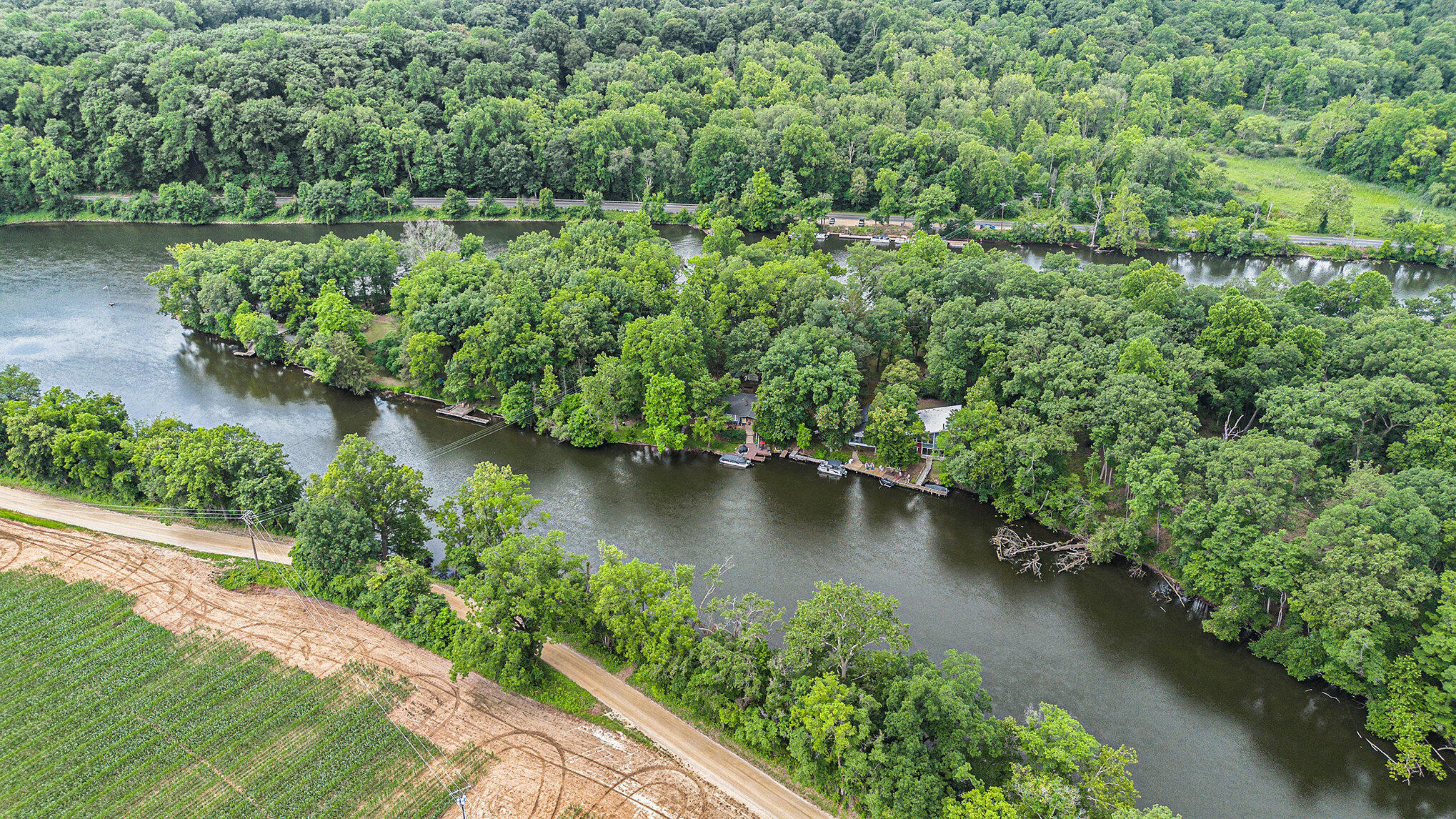 14931 Bachelor Island