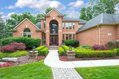 Photo of 4896 Brookside Lane, Washington Township, MI 48094 (MLS # 58050217042)